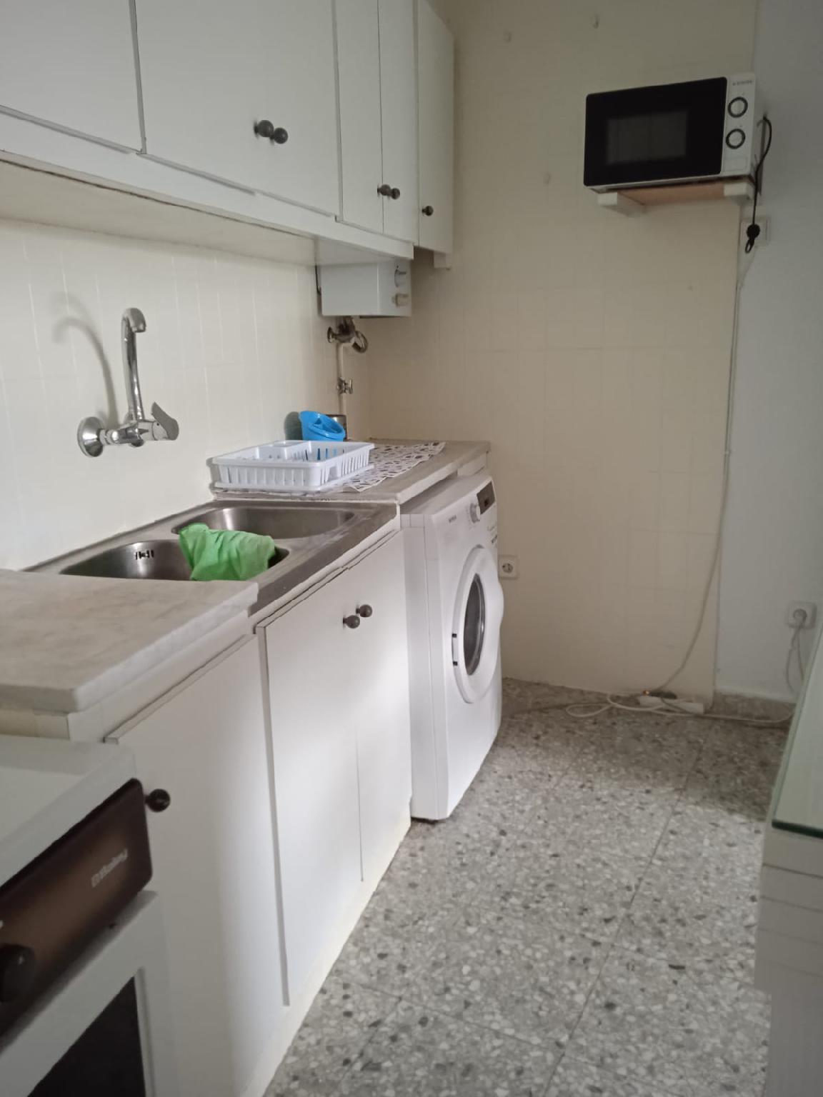 Imagen 7 Piso en alquiler en Girona / Pis de 3 habitacions dobles al Barri Vell