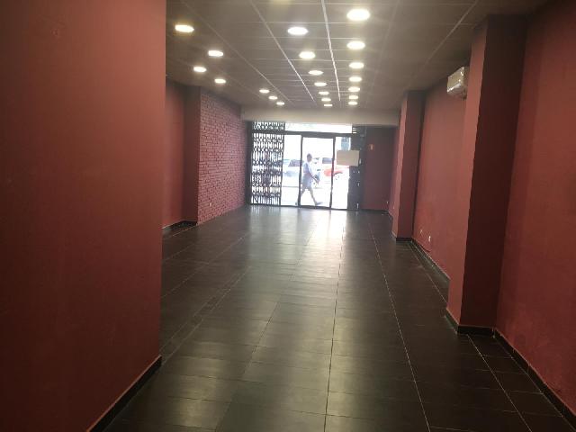 Imagen 1 Inmueble 303997 - Local Comercial en alquiler en Girona / Local diafan de 111 m2 al c/ de la Creu