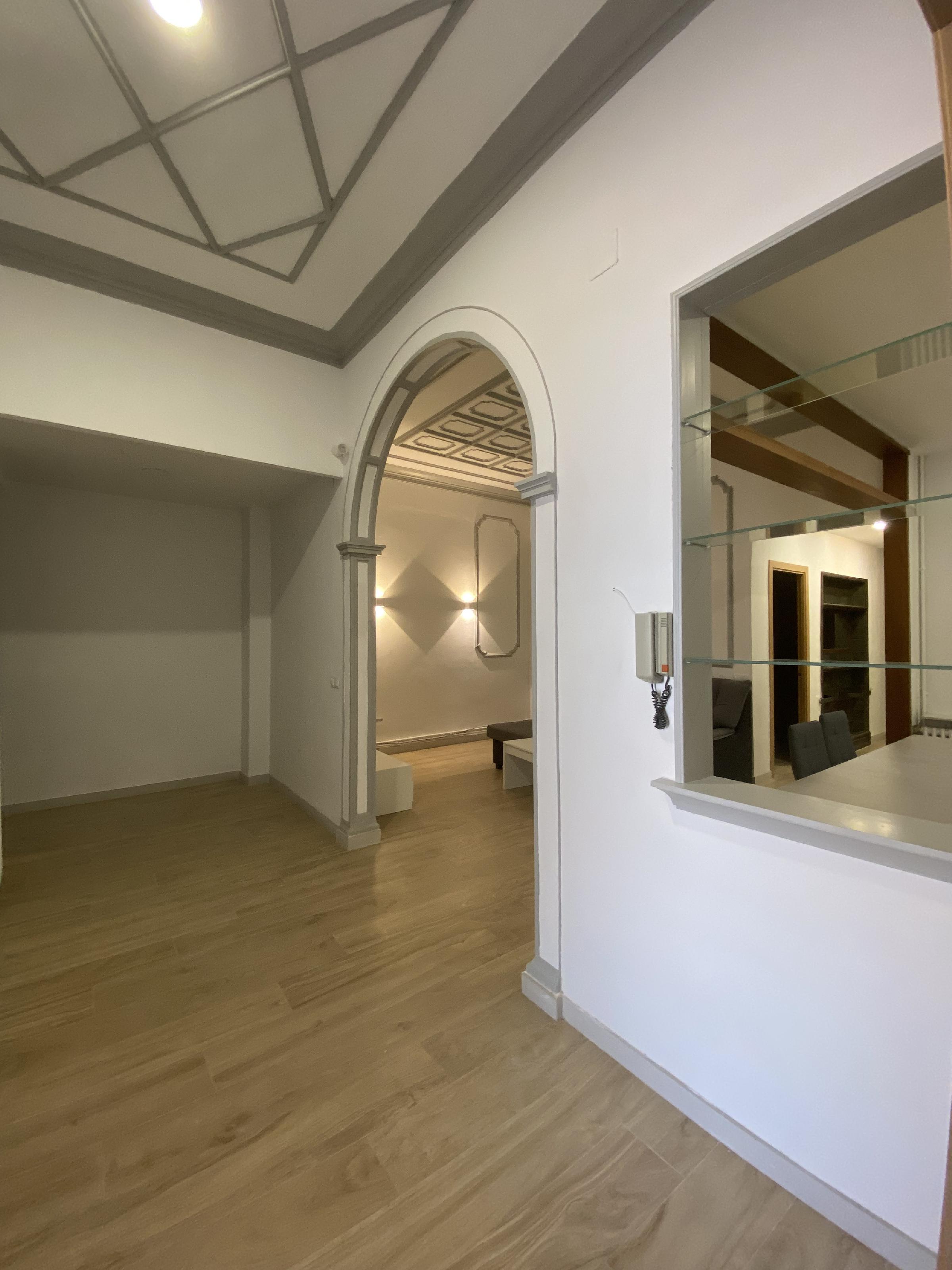 Imagen 11 Piso en alquiler en Girona / Pis reformat de 154m2 al costat del Parc de Vistalegre