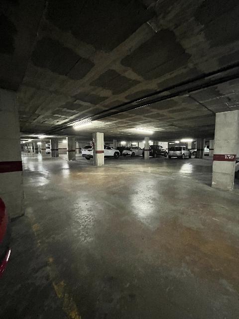 Imagen 7 Inmueble 304430 - Parking Coche en alquiler en Girona / Parking de cotxe mitjà- gran zona de l´Escola d´Idiomes