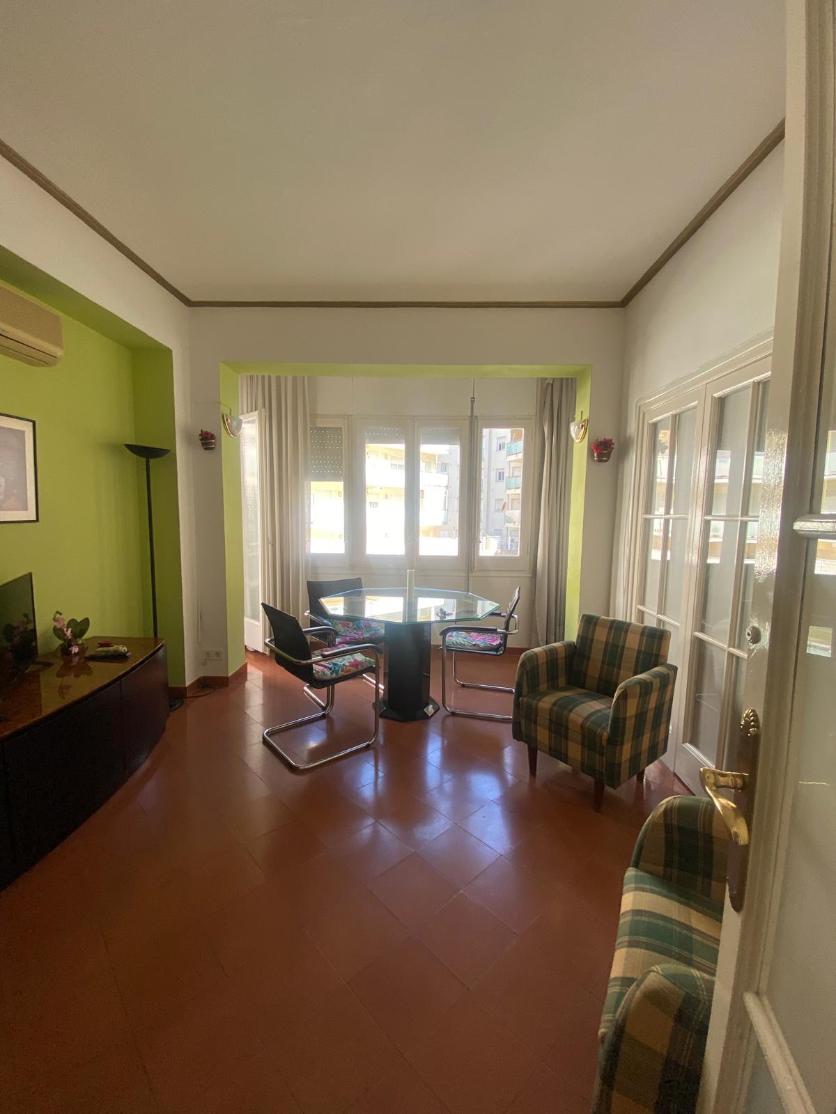 Imagen 1 Piso en alquiler en Girona / Pis de 91m2 al costat de l´estacio de tren i bus