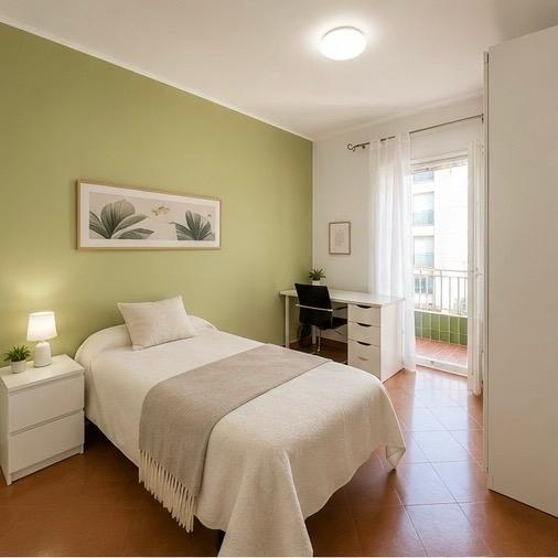 Imagen 7 Piso en venta en Girona / Pis de 91m2 al costat de l´estacio de tren i bus