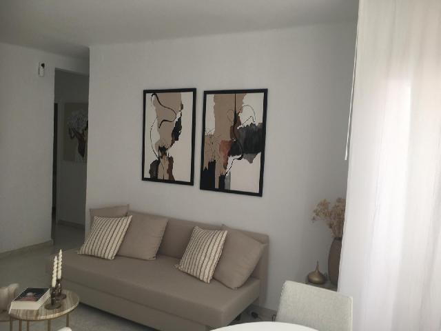 Imagen 2 Inmueble 304721 - Piso en venta en Girona / Pis de 66m2 a prop de l´estació de tren - bus de Girona