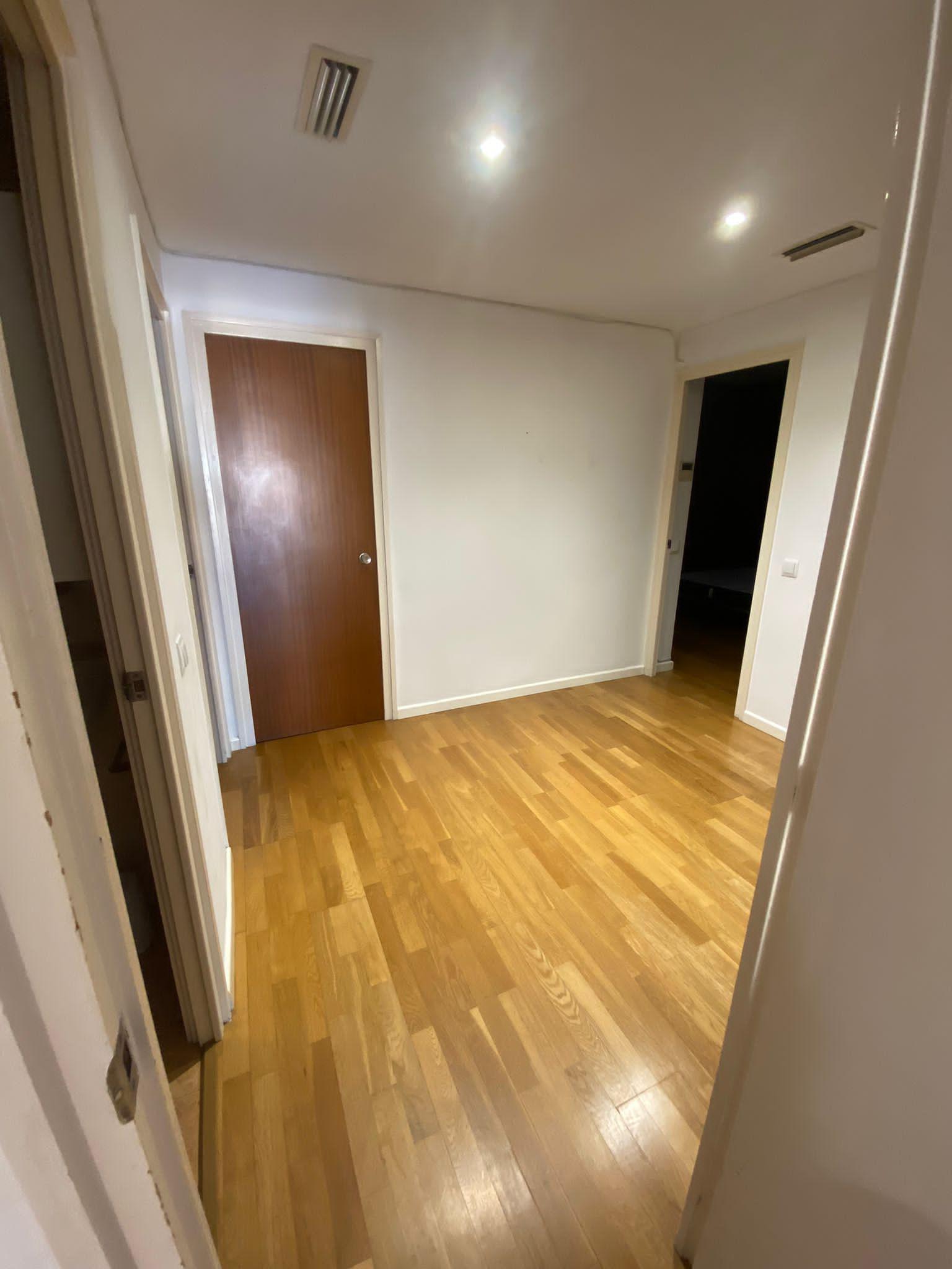 Imagen 11 Piso en alquiler en Girona / Habitacions grans en lloguer per estudiants al centre 