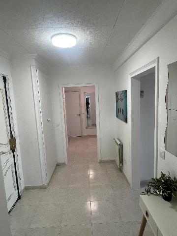 Imagen 6 Inmueble 304920 - Piso en alquiler en Girona / Pis de lloguer per estudiants106m2 al costat de Corte Inglés 