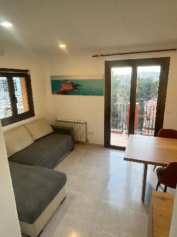 Imagen 1 Inmueble 304920 - Piso en alquiler en Girona / Pis de lloguer per estudiants106m2 al costat de Corte Inglés 