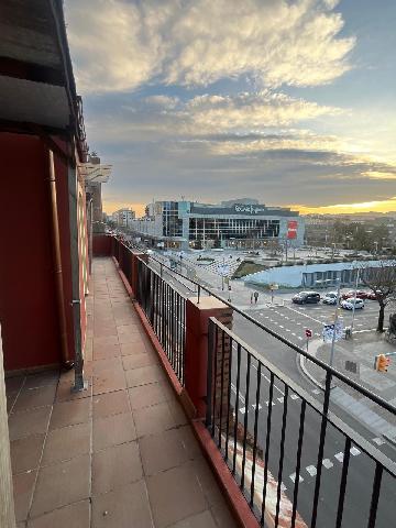 Imagen 4 Inmueble 304920 - Piso en alquiler en Girona / Pis de lloguer per estudiants106m2 al costat de Corte Inglés 
