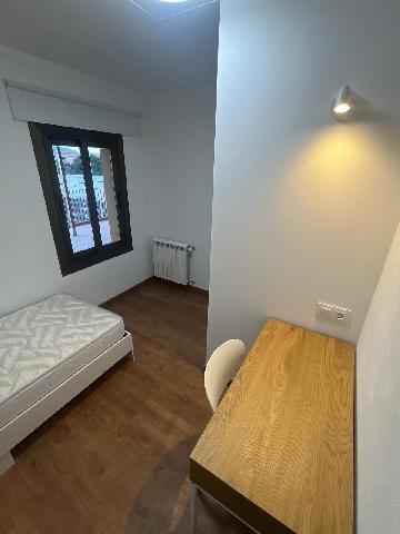 Imagen 17 Inmueble 304920 - Piso en alquiler en Girona / Pis de lloguer per estudiants106m2 al costat de Corte Inglés 