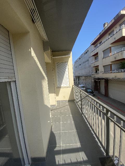 Imagen 1 Inmueble 305835 - Piso en alquiler en Girona / Pis de 2 habitacions al costat del Corte Ingles