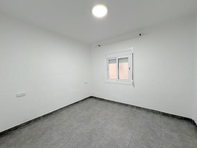 Imagen 4 Piso en venta en Esplugues De Llobregat / Junto Metro L5 Can Vidalet Imagen 4 Piso en venta en Esplugues De Llobregat / Junto Metro L5 Can Vidalet