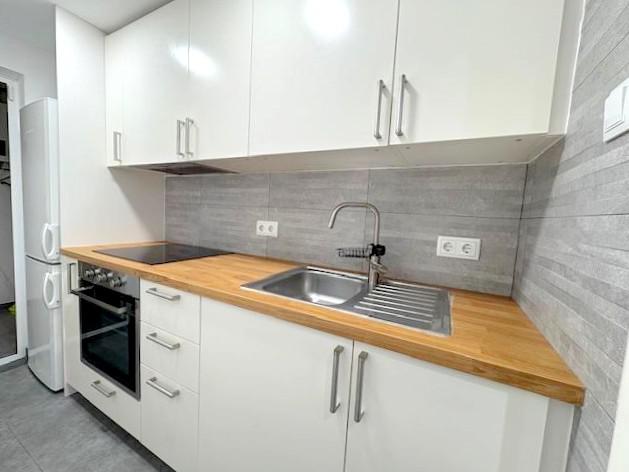 Imagen 2 Piso en venta en Esplugues De Llobregat / Junto Metro L5 Can Vidalet Imagen 2 Piso en venta en Esplugues De Llobregat / Junto Metro L5 Can Vidalet