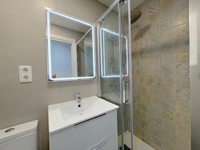 Imagen 3 Piso en venta en Esplugues De Llobregat / Junto Metro L5 Can Vidalet Imagen 3 Piso en venta en Esplugues De Llobregat / Junto Metro L5 Can Vidalet