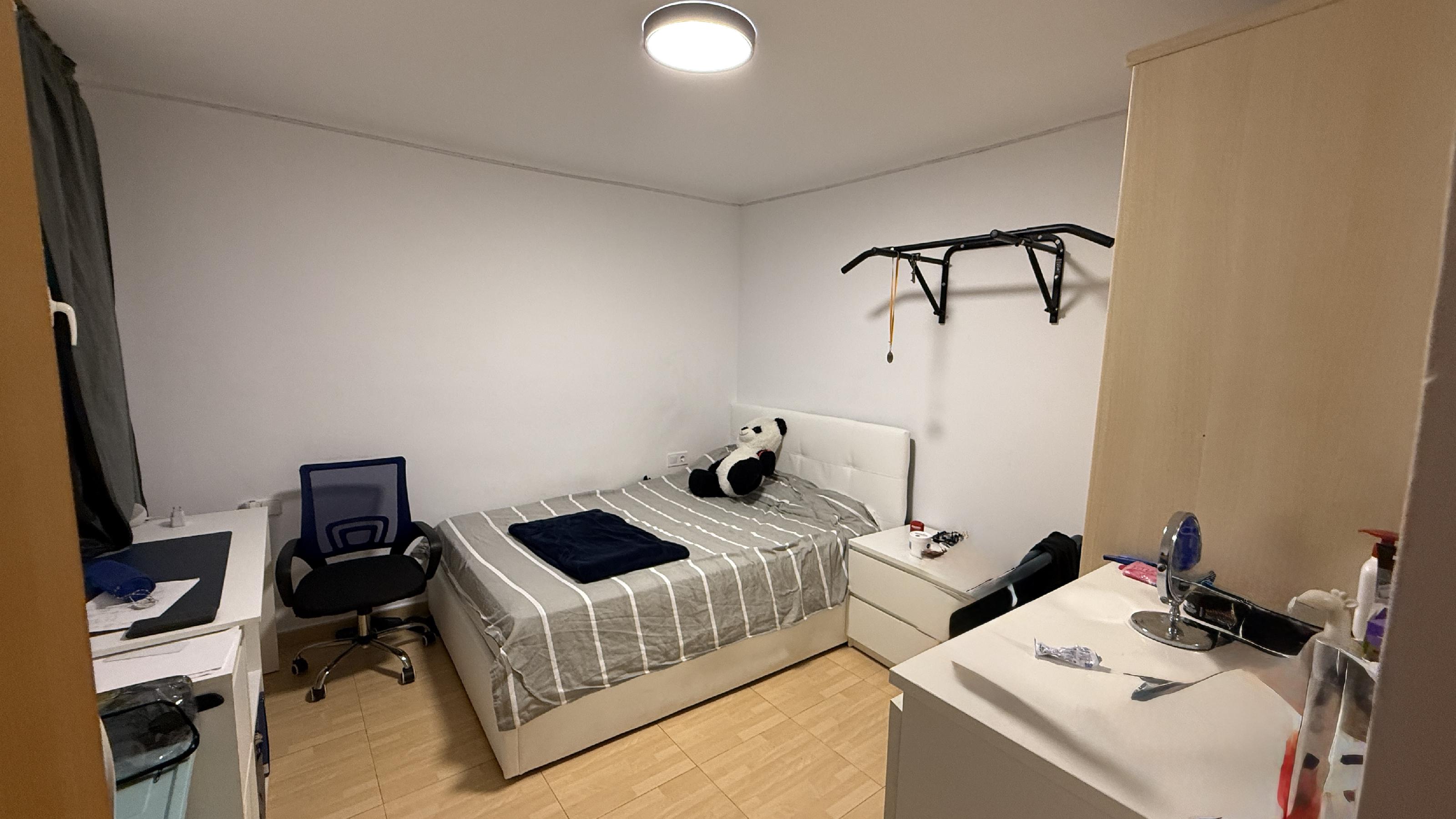 Imagen 8 Piso en venta en Esplugues De Llobregat / Junto Parque de Can Vidalet