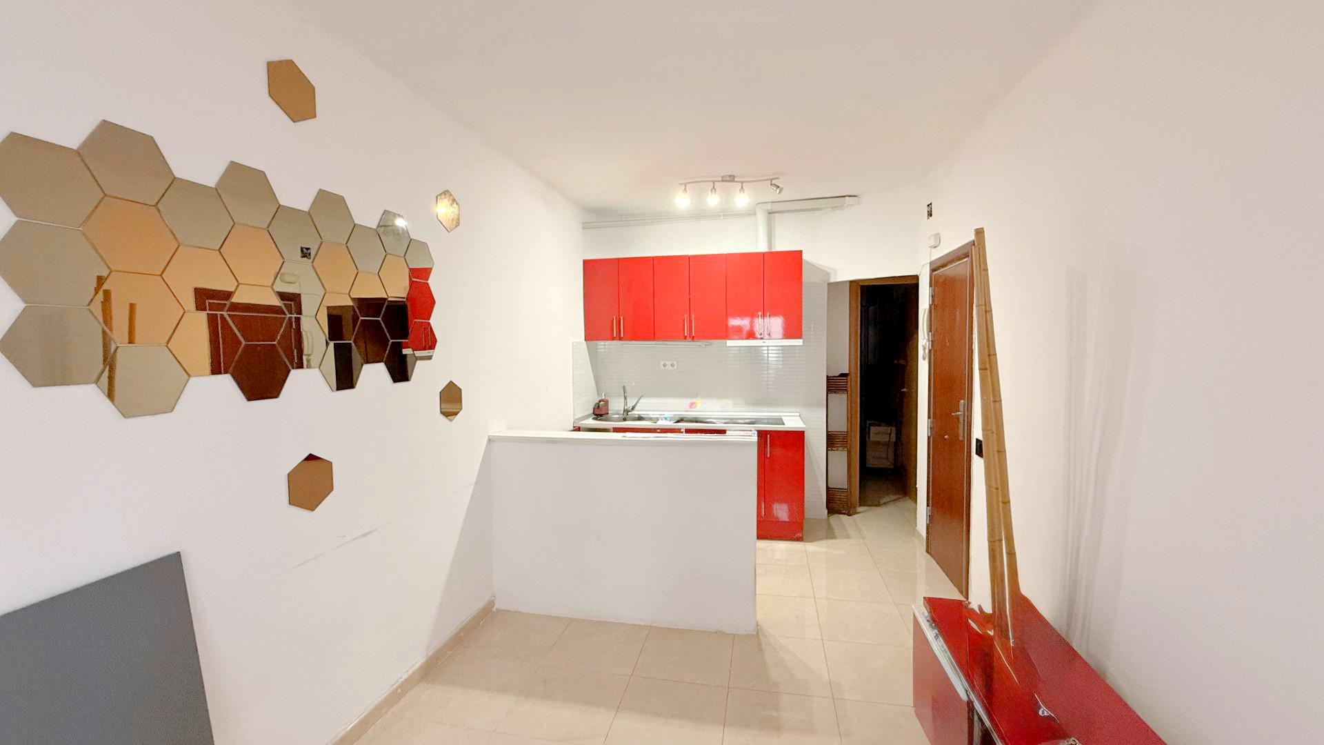 Imagen 4 Piso en venta en Esplugues De Llobregat / Junto Parque de Can Vidalet