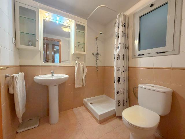 Imagen 5 Inmueble 300012 - Piso en venta en Hospitalet De Llobregat (L´) / Centro Comercial Gran Via 2