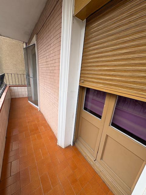 Imagen 8 Inmueble 300264 - Piso en venta en Hospitalet De Llobregat (L´) / Avda. Isabel la Católica