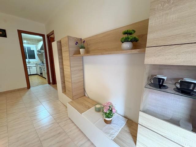 Imagen 10 Inmueble 300264 - Piso en venta en Hospitalet De Llobregat (L´) / Avda. Isabel la Católica