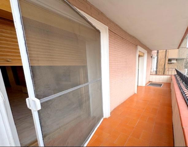 Imagen 11 Inmueble 300264 - Piso en venta en Hospitalet De Llobregat (L´) / Avda. Isabel la Católica