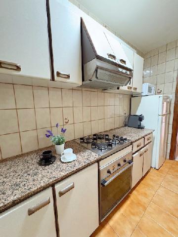 Imagen 13 Inmueble 300264 - Piso en venta en Hospitalet De Llobregat (L´) / Avda. Isabel la Católica