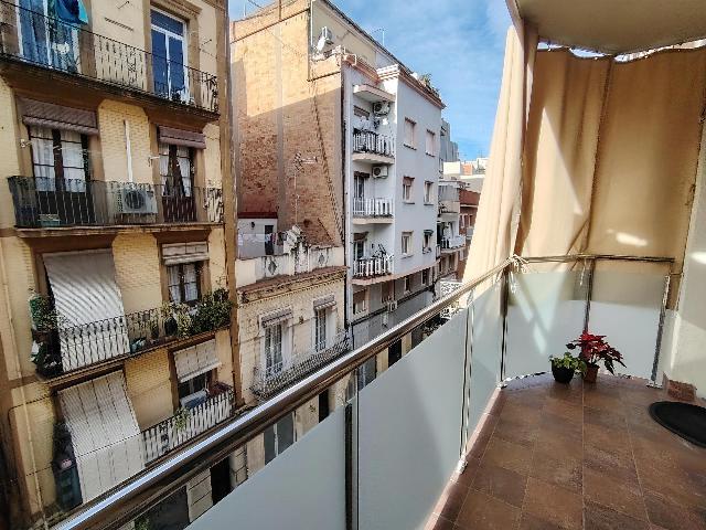 Imagen 6 Inmueble 300437 - Piso en venta en Hospitalet De Llobregat (L´) / Junto metro L1 Santa Eulalia