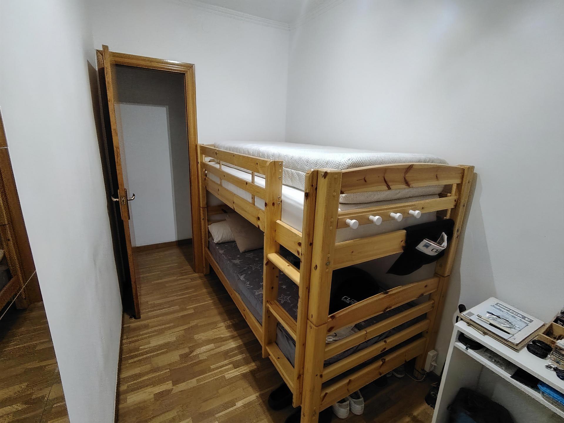 Imagen 9 Piso en venta en Hospitalet De Llobregat L´ / Junto metro L1 Santa Eulalia