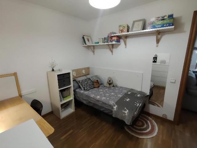 Imagen 13 Inmueble 300437 - Piso en venta en Hospitalet De Llobregat (L´) / Junto metro L1 Santa Eulalia