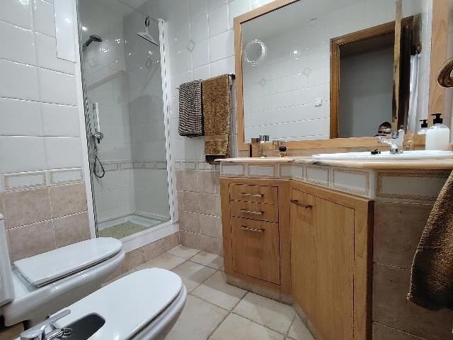 Imagen 4 Inmueble 300437 - Piso en venta en Hospitalet De Llobregat (L´) / Junto metro L1 Santa Eulalia