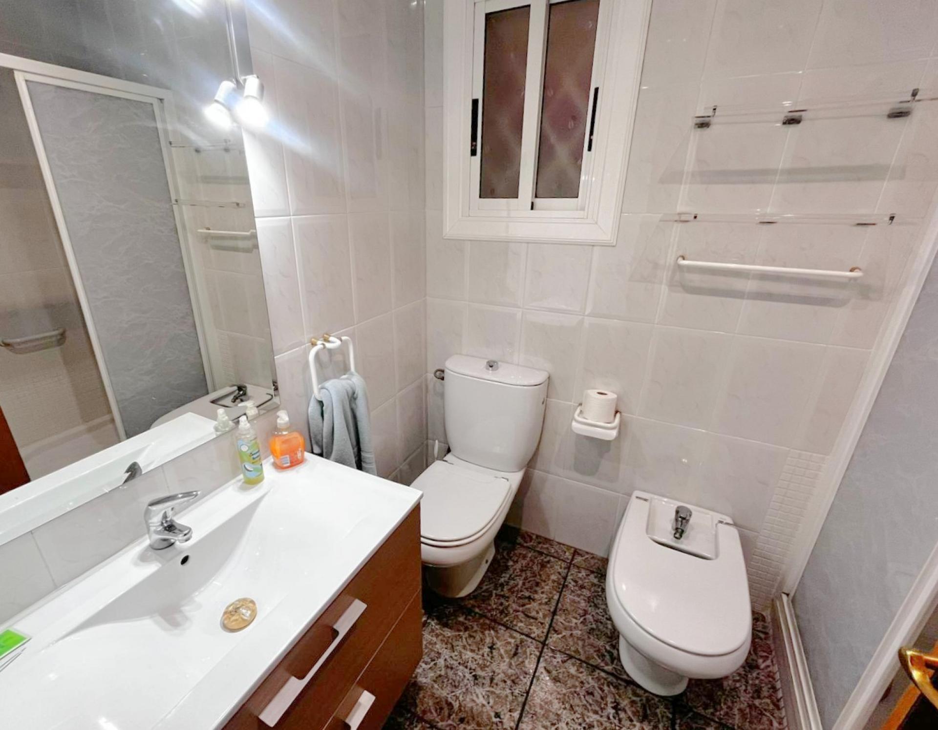 Imagen 4 Piso en venta en Prat De Llobregat El / Junto Pompeu Fabra