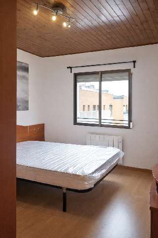 Imagen 6 Inmueble 300664 - Piso en venta en Hospitalet De Llobregat (L´) / Junto Calle Aprestadora