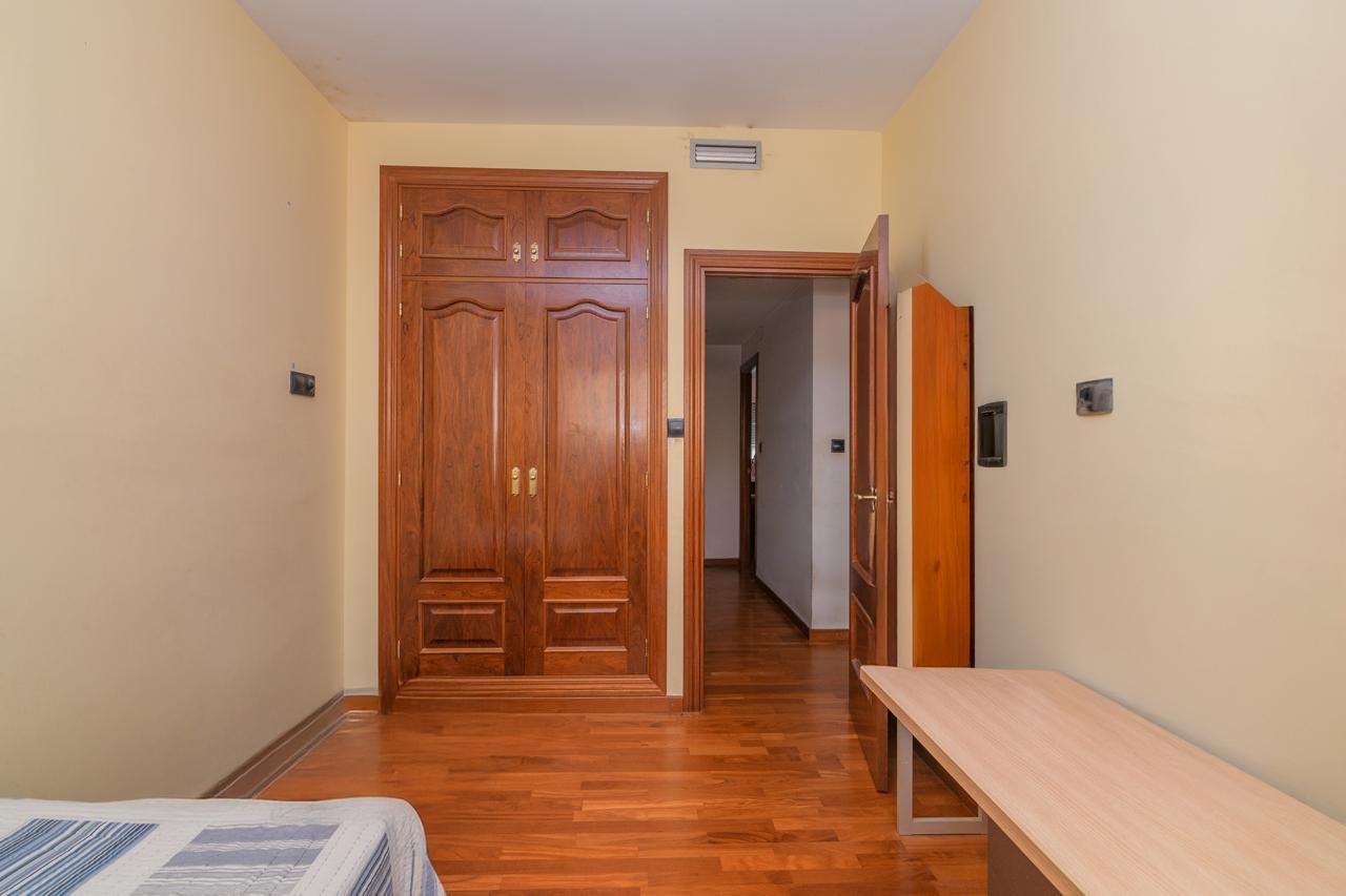 Imagen 8 Piso en venta en Hospitalet De Llobregat L´ / Junto Rambla Just Oliveras