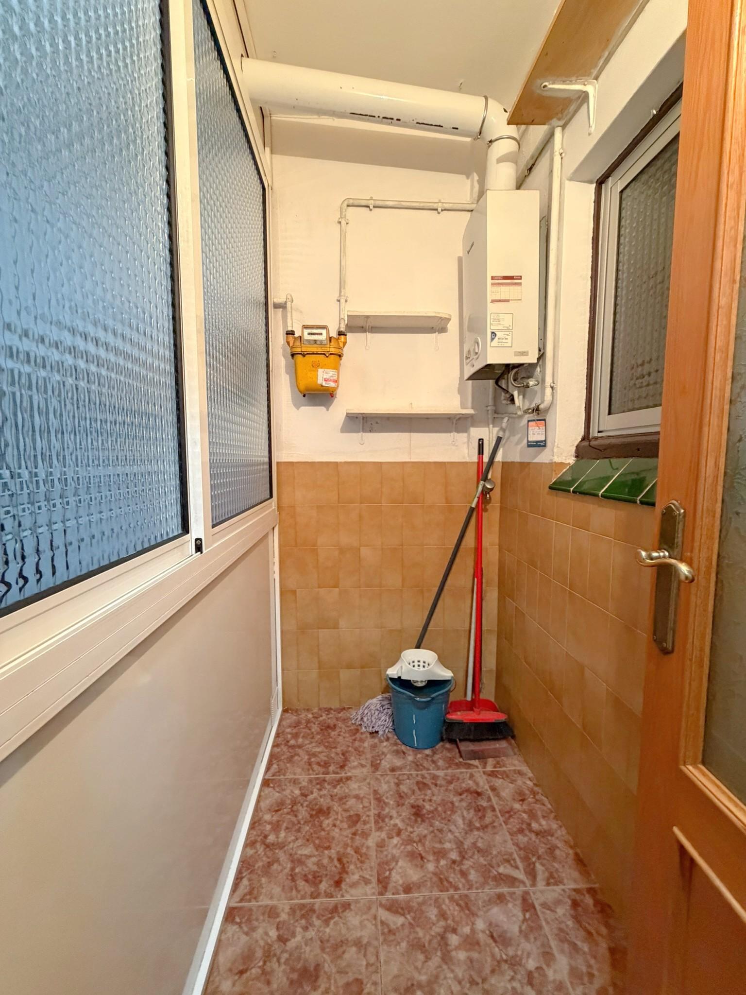 Imagen 11 Piso en venta en Hospitalet De Llobregat L´ / Junto Metro L1 Santa Eulalia