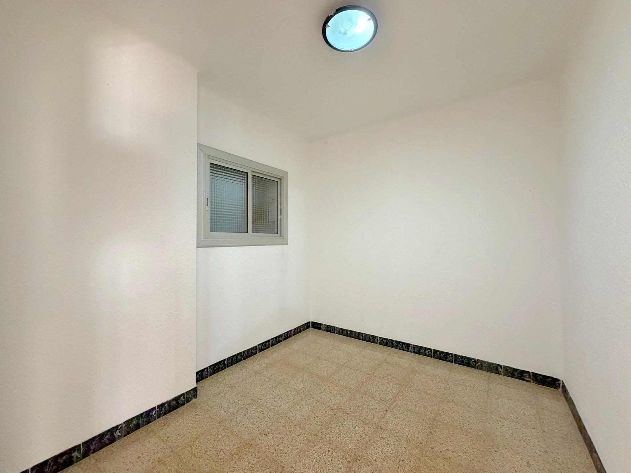 Imagen 19 Piso en venta en Hospitalet De Llobregat L´ / Junto Metro L1 Santa Eulalia