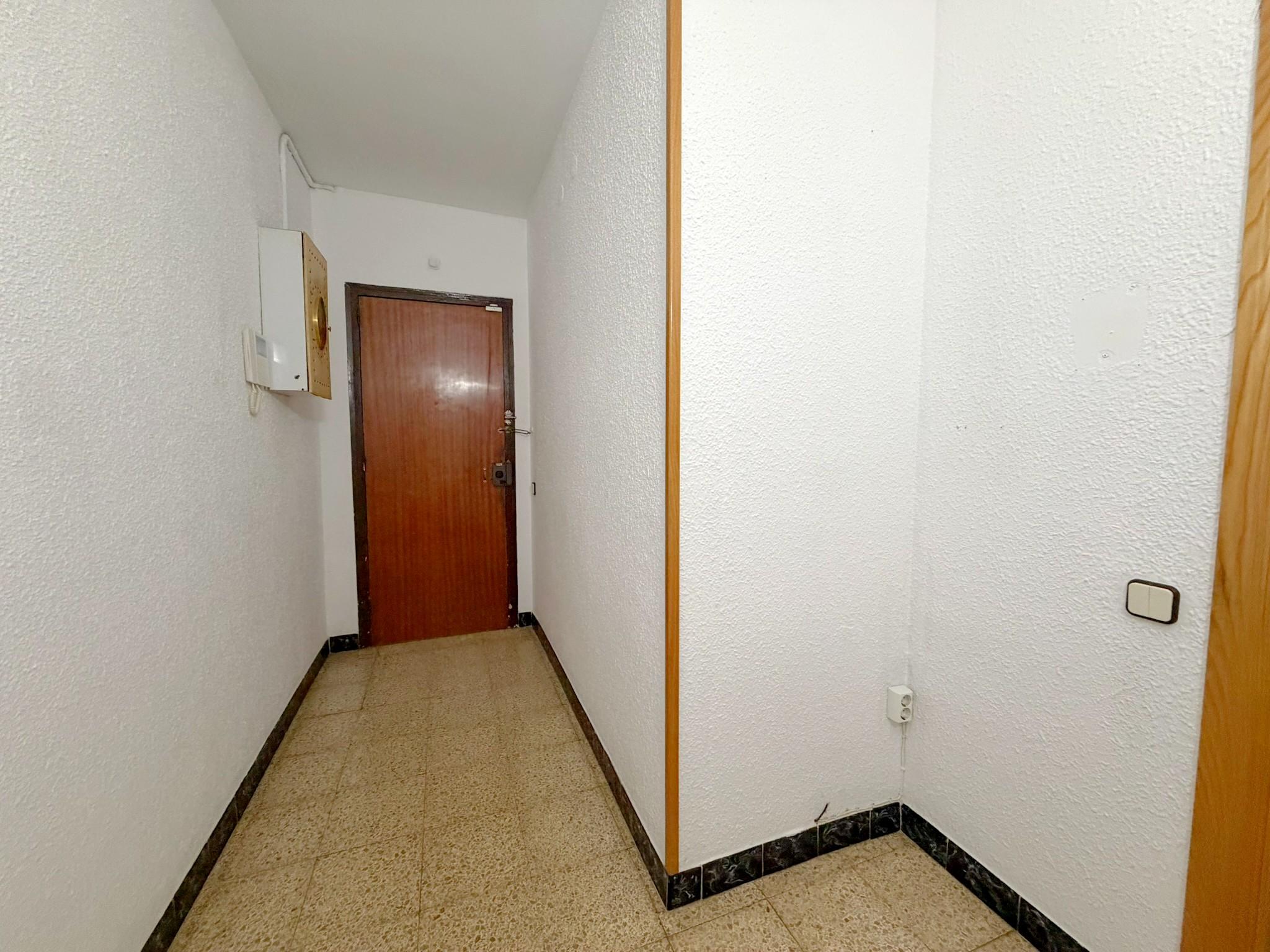 Imagen 23 Piso en venta en Hospitalet De Llobregat L´ / Junto Metro L1 Santa Eulalia