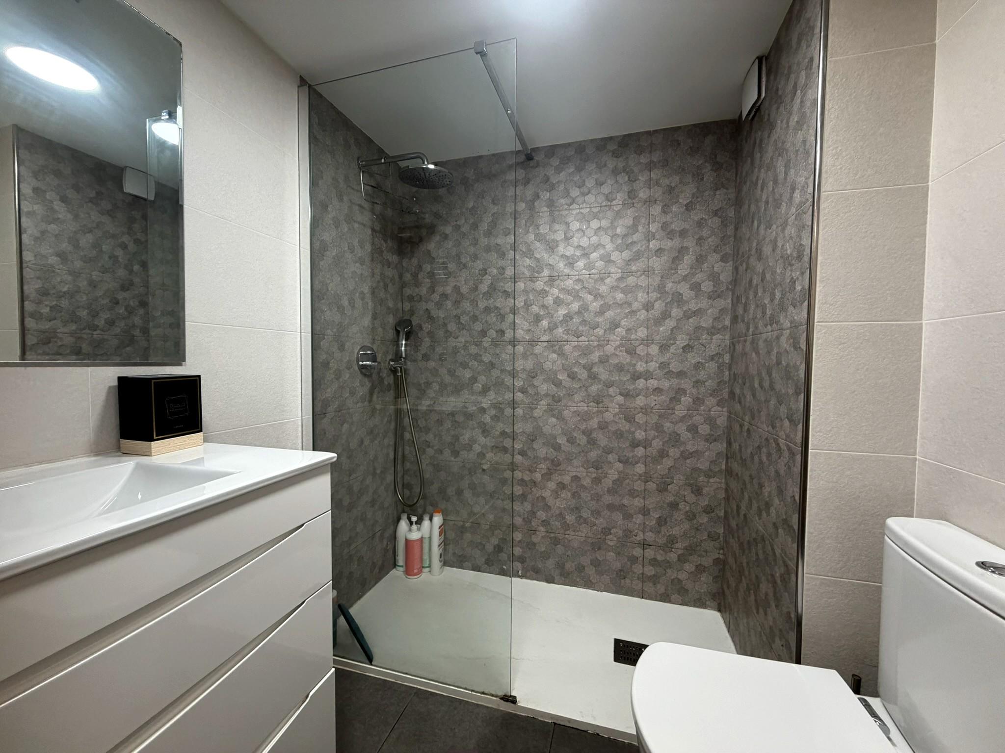 Imagen 4 Piso en venta en Hospitalet De Llobregat L´ / Junto Rambla Just Oliveras