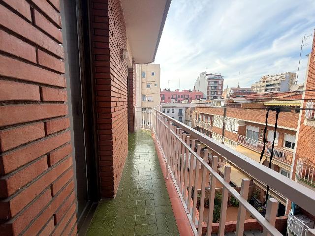 Imagen 1 Inmueble 300889 - Piso en venta en Hospitalet De Llobregat (L´) / Junto Rambla Just Oliveras