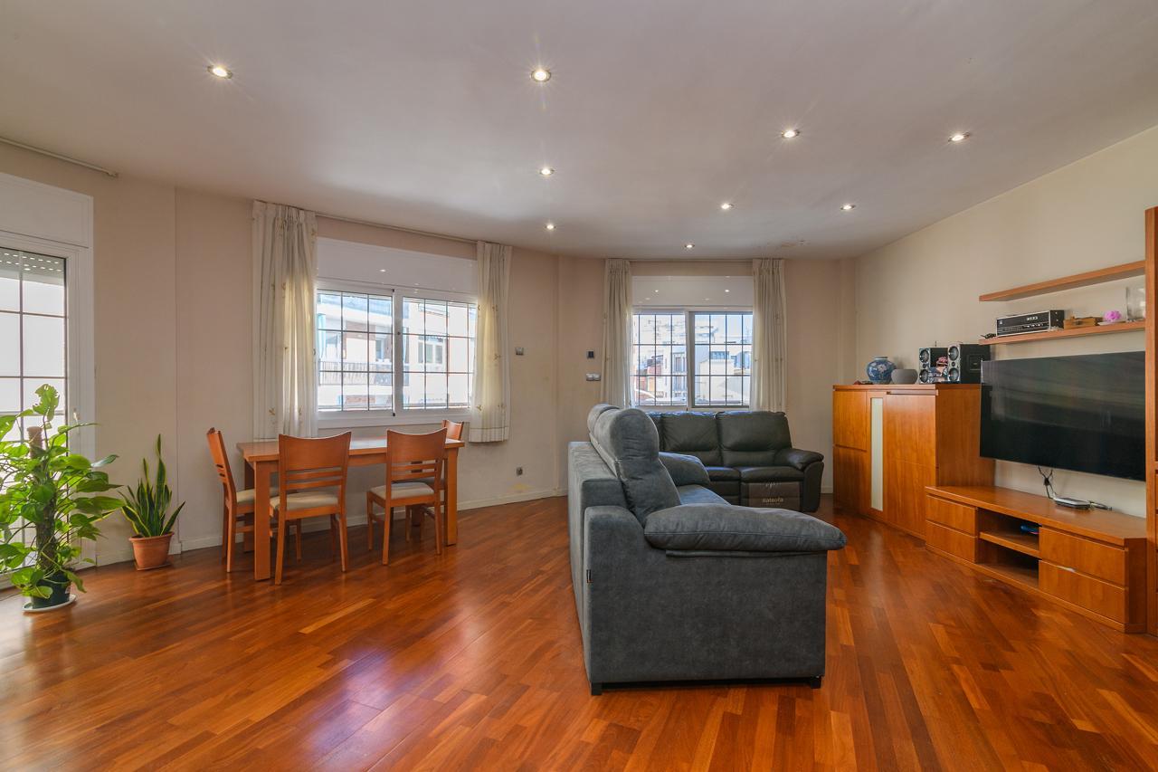 Imagen 12 Piso en venta en Hospitalet De Llobregat L´ / Junto Rambla Just Oliveras