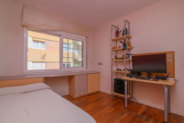 Imagen 26 Inmueble 301005 - Piso en venta en Hospitalet De Llobregat (L´) / Junto Rambla Just Oliveras