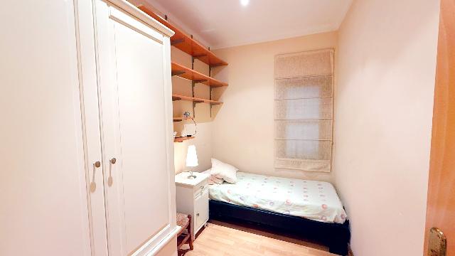 Imagen 11 Inmueble 301157 - Piso en venta en Hospitalet De Llobregat (L´) / Junto metro L1 Santa Eulalia