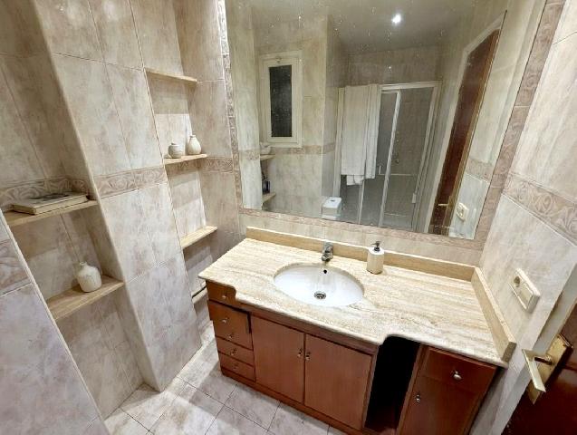 Imagen 4 Inmueble 301383 - Piso en venta en Prat De Llobregat (El) / Junto Plaça Catalunya