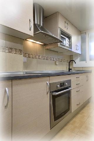 Imagen 2 Inmueble 301654 - Local Comercial en venta en Hospitalet De Llobregat (L´) / Junto Rambla Marina