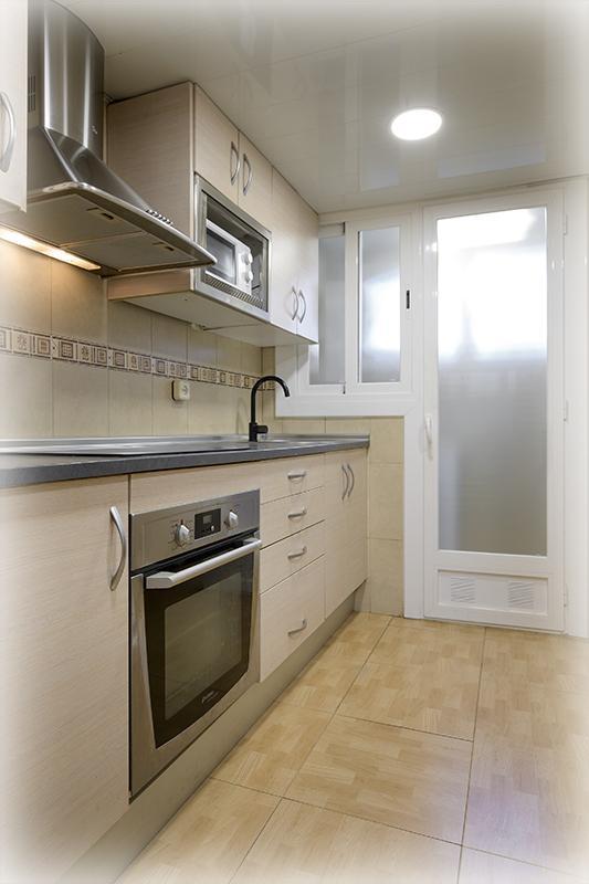 Imagen 10 Local Comercial en venta en Hospitalet De Llobregat L´ / Junto Rambla Marina