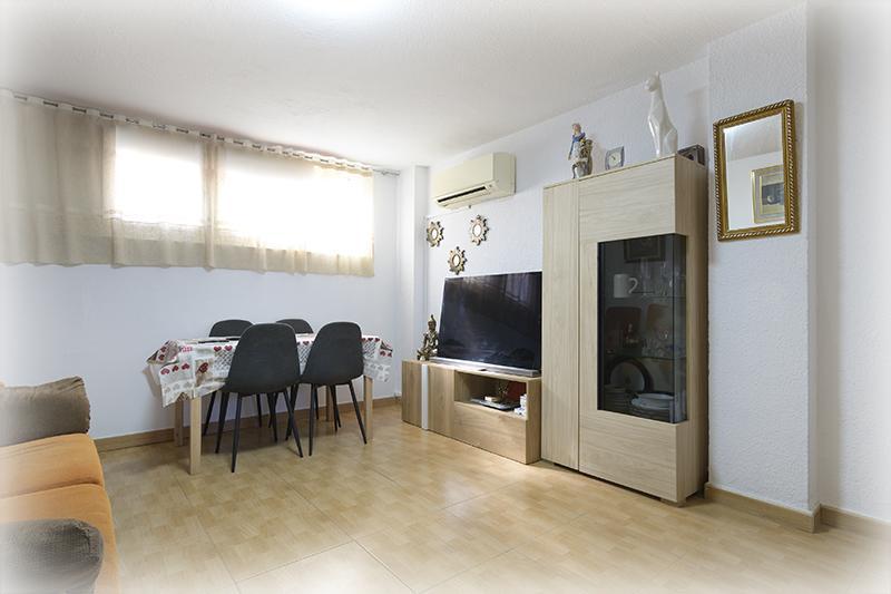 Imagen 1 Local Comercial en venta en Hospitalet De Llobregat L´ / Junto Rambla Marina