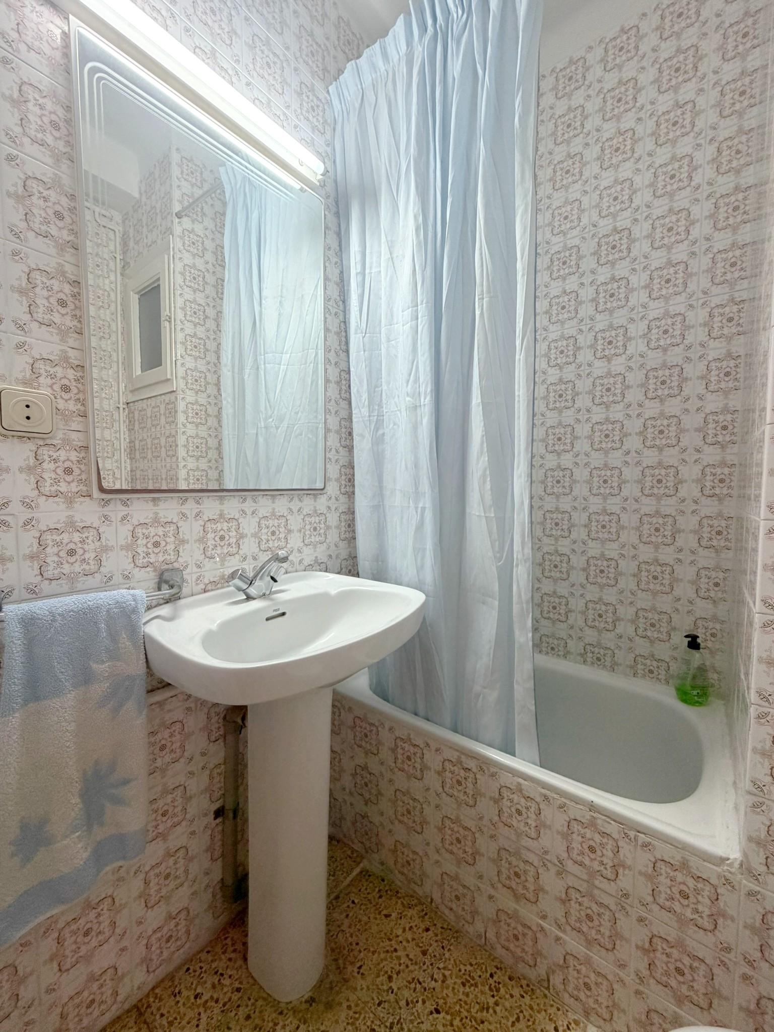 Imagen 17 Piso en venta en Hospitalet De Llobregat L´ / Junto Rambla Just Oliveras