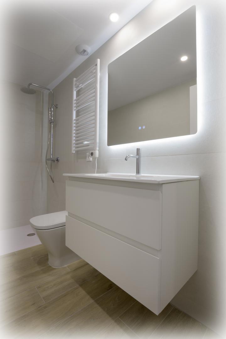 Imagen 4 Piso en venta en Hospitalet De Llobregat L´ / Junto C/ Montseny