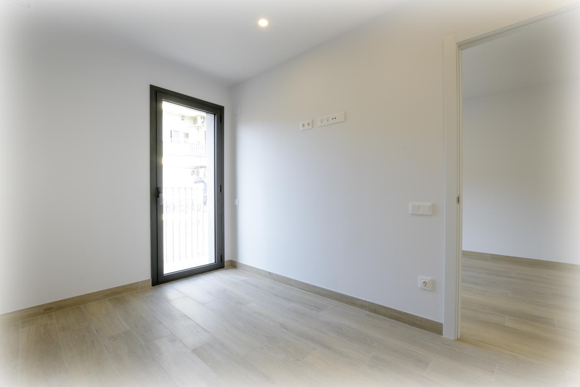 Imagen 10 Piso en venta en Hospitalet De Llobregat L´ / Junto C/ Montseny