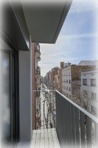Imagen 2 Inmueble 302179 - Piso en venta en Hospitalet De Llobregat (L´) / Junto C/ Montseny