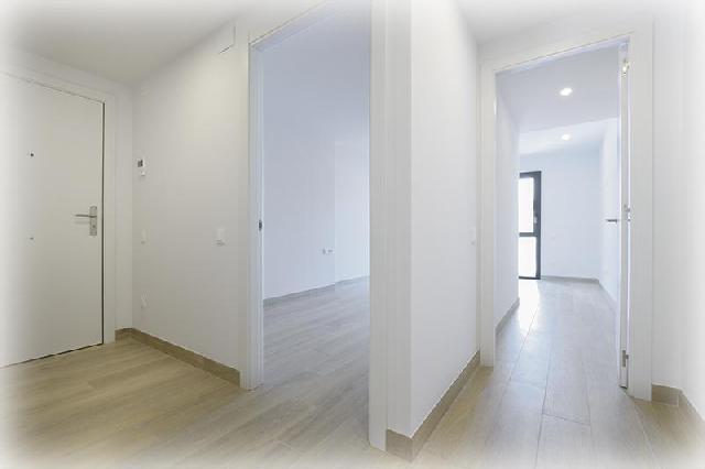 Imagen 12 Inmueble 302179 - Piso en venta en Hospitalet De Llobregat (L´) / Junto C/ Montseny