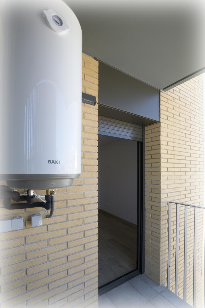 Imagen 17 Piso en venta en Hospitalet De Llobregat L´ / Junto C/ Montseny