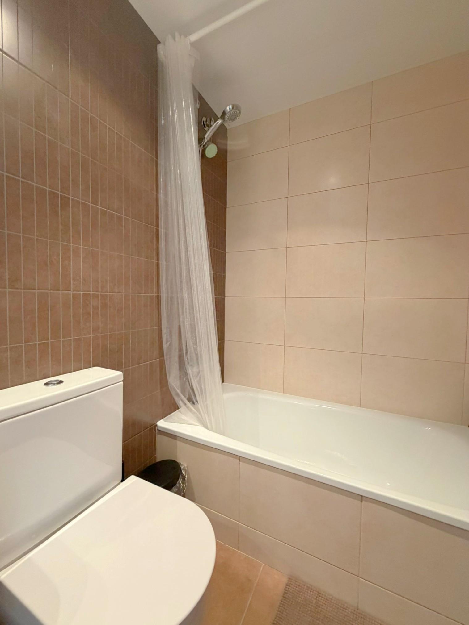 Imagen 20 Piso en venta en Hospitalet De Llobregat L´ / Junto C/ Santa Eulalia, Can Trinxet