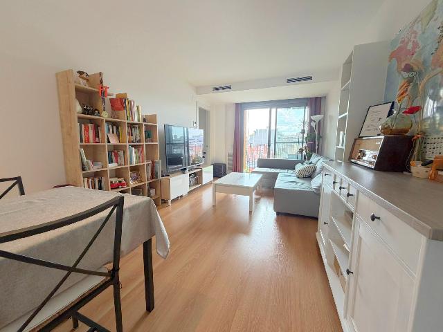 Imagen 10 Inmueble 302254 - Piso en venta en Hospitalet De Llobregat (L´) / Junto C/ Santa Eulalia, Can Trinxet